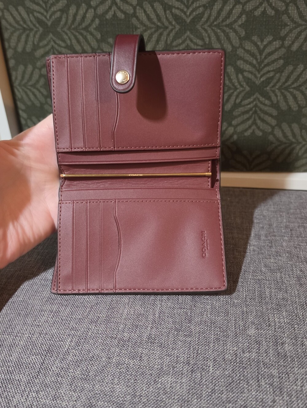 Coach 2-in-1 Wallet - Picture 6 of 8